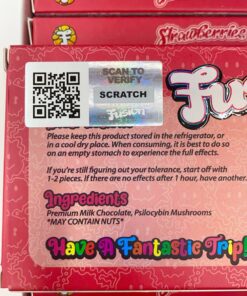 FUSION BARS STRAWBERRIES MAGIC MUSHROOMS CHOCOLATE